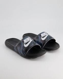 Nike Nike Victori One Slide Print In Schwarz
